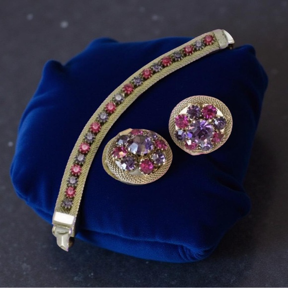 Weiss Mesh Purple Pink Rhinestone Bracelet  & Earrings, 1950s Vintage Jewelry - Picture 5 of 12